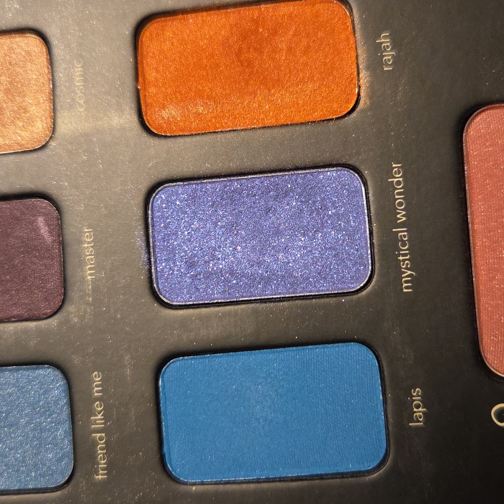 Disney Pricesss Storybook Eyeshadow Pallets - Picture 12 of 13